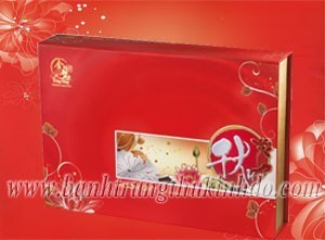 Trăng Vàng Vinh Hoa